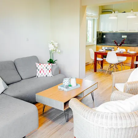With Parking Space Banjol, Rab - 25199 Apartman Rab Town